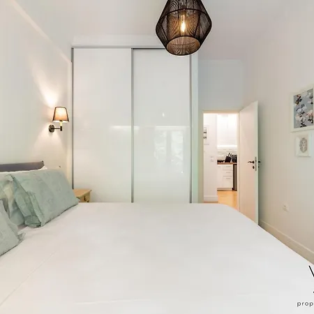 Trendy Living In Koukaki! 